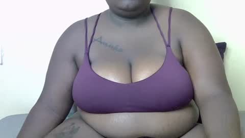 Snapshot of sey_nancy chatting on 01-11-26, 07:46 sey_nancy online show from 01-11-26, 07:46