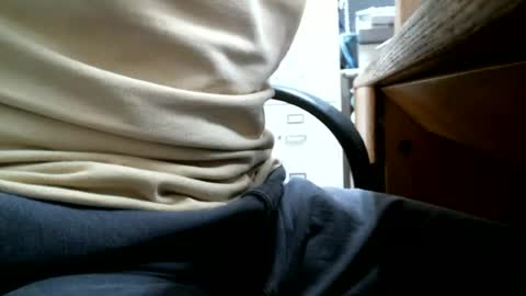 Snapshot of sflgentlman chatting on 07-28-26, 08:12 Bruce online show from 07-28-26, 08:12