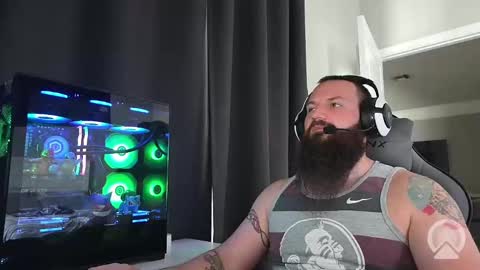 Snapshot of sflmarriedguy chatting on 10-19-25, 05:46 SouthFloridaStr8guy online show from 10-19-25, 05:46