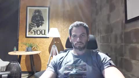 Snapshot of shad0w_hunter chatting on 12-13-24, 11:06 shad0w_hunter online show from 12-13-24, 11:06