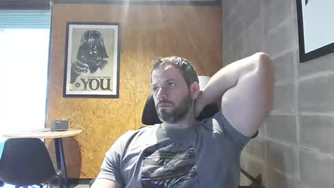 Snapshot of shad0w_hunter chatting on 02-26-25, 12:36 shad0w_hunter online show from 02-26-25, 12:36