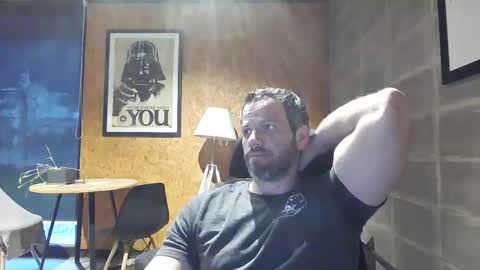 Snapshot of shad0w_hunter chatting on 03-10-25, 10:02 shad0w_hunter online show from 03-10-25, 10:02