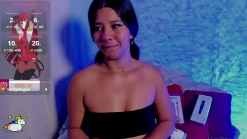 Snapshot of shaden_1 chatting on 06-20-26, 06:27 Liz online show from 06-20-26, 06:27