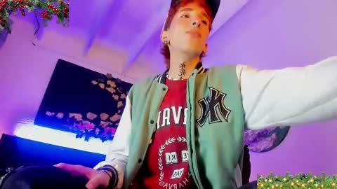 shadow claw online show from 11-24-25, 07:02