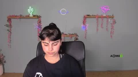 Snapshot of shadow_kiss chatting on 05-08-26, 03:06 shadow_kiss online show from 05-08-26, 03:06
