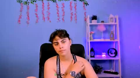 Snapshot of shadow_kiss chatting on 07-23-26, 01:19 shadow_kiss online show from 07-23-26, 01:19