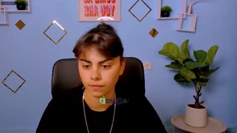 Snapshot of shadow_kiss chatting on 07-26-26, 06:37 shadow_kiss online show from 07-26-26, 06:37