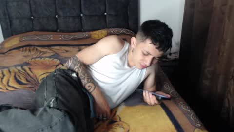 Snapshot of shadow_men_ chatting on 03-29-26, 07:52 james online show from 03-29-26, 07:52