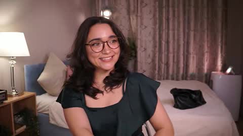 Snapshot of shadowlotus_ chatting on 11-25-25, 02:50 Lily online show from 11-25-25, 02:50