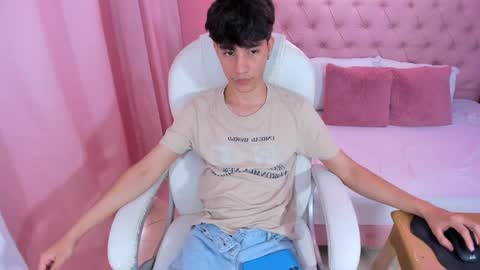 Snapshot of shady_stone chatting on 02-21-25, 10:15 shady_stone online show from 02-21-25, 10:15