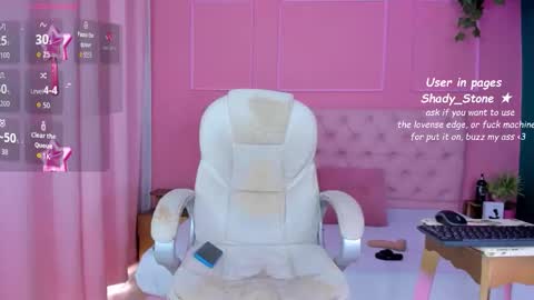 Snapshot of shady_stone chatting on 09-15-25, 09:37 shady_stone online show from 09-15-25, 09:37