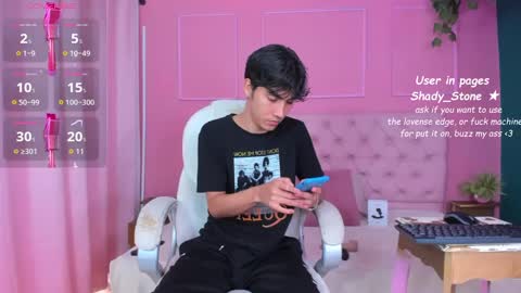 Snapshot of shady_stone chatting on 09-20-25, 08:43 shady_stone online show from 09-20-25, 08:43