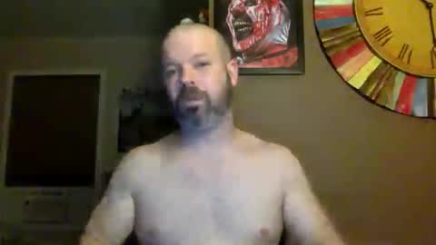 Snapshot of shadyyyyyy7 chatting on 05-18-26, 04:07 Shady online show from 05-18-26, 04:07