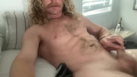 Snapshot of shaggy_sd chatting on 03-08-25, 03:45 shaggy_sd online show from 03-08-25, 03:45