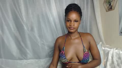 Snapshot of shaky396294 chatting on 10-04-25, 03:43 shaky xxx online show from 10-04-25, 03:43