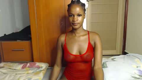 Snapshot of shaky396294 chatting on 10-27-25, 02:43 shaky xxx online show from 10-27-25, 02:43