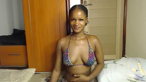 Snapshot of shaky396294 chatting on 11-10-25, 11:37 shaky xxx online show from 11-10-25, 11:37