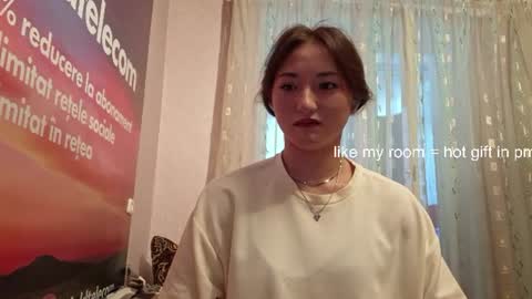 Lily online show from 07-28-26, 03:32