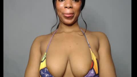 ESTHER online show from 05-24-26, 11:26