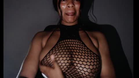 ESTHER online show from 05-25-26, 03:51