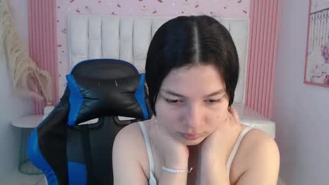 Shalon  online show from 12-16-25, 01:27