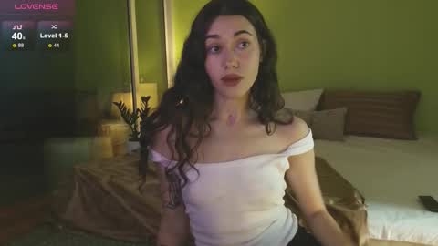 Sade online show from 11-08-25, 01:28