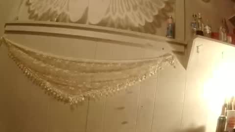shampooprincess001 online show from 03-22-26, 08:18