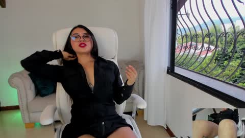 Snapshot of shanabellucy chatting on 12-05-24, 10:12 onlyfans shanabellucy online show from 12-05-24, 10:12