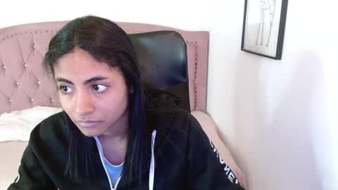 shanelle online show from 11-11-25, 03:06