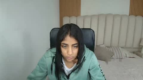 shanelle online show from 04-14-26, 03:01