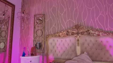 S H A N E L L E   online show from 06-27-26, 04:50