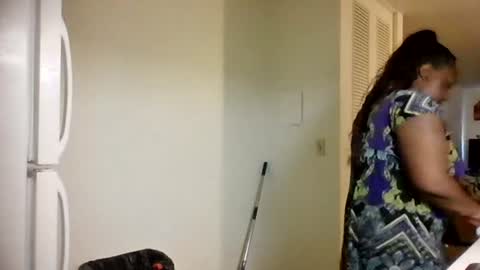 shanelllovings online show from 07-17-26, 06:35