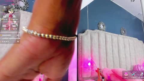 Snapshot of shanelwest7 chatting on 12-12-24, 04:32 Shanel online show from 12-12-24, 04:32