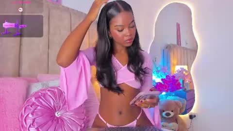 Shanel online show from 06-24-26, 01:32