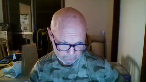 shaneo781570 online show from 04-26-26, 05:10