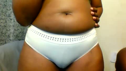 Snapshot of shania_sleigh chatting on 02-06-26, 06:44 shania_sleigh online show from 02-06-26, 06:44