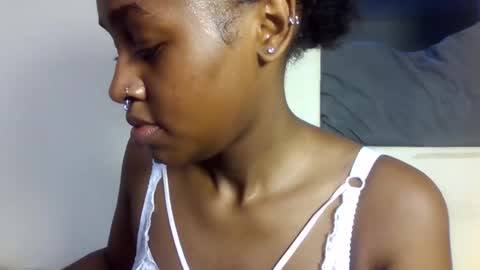 shania_sleigh online show from 04-19-26, 01:21