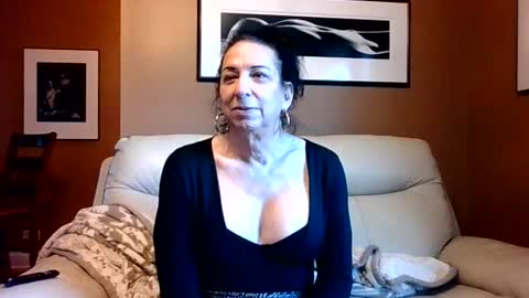 Shannon Spears online show from 06-15-26, 12:24