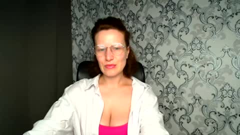 Snapshot of shannen_sweet chatting on 07-14-26, 08:19 Shannen online show from 07-14-26, 08:19