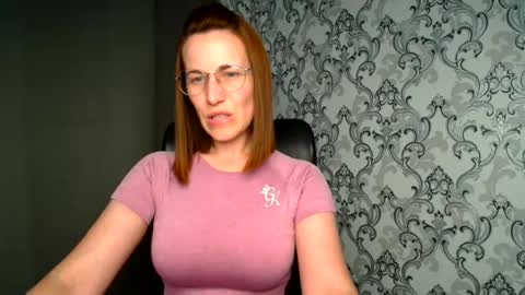 Snapshot of shannen_sweet chatting on 07-19-26, 11:25 Shannen online show from 07-19-26, 11:25