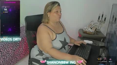 Snapshot of shannonbbw chatting on 10-27-25, 06:45 SHANNONBBW online show from 10-27-25, 06:45