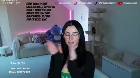 Shanmais online show from 11-27-25, 01:57