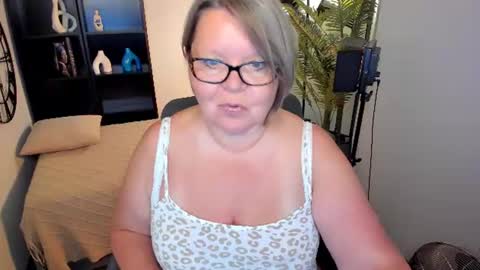 Shannon online show from 07-14-26, 10:54