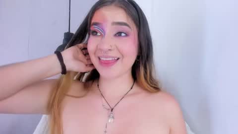 Shanntal  online show from 09-11-25, 08:31