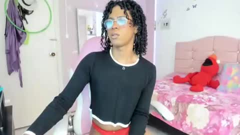 shanny_hill online show from 05-11-26, 09:12