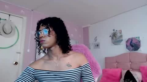 shanny_hill online show from 05-27-26, 07:00