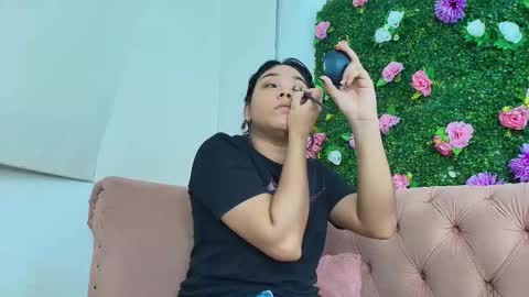 Snapshot of shanon_marel chatting on 09-21-25, 12:07 SHANON online show from 09-21-25, 12:07