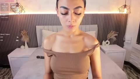 SHANON online show from 10-21-25, 07:03