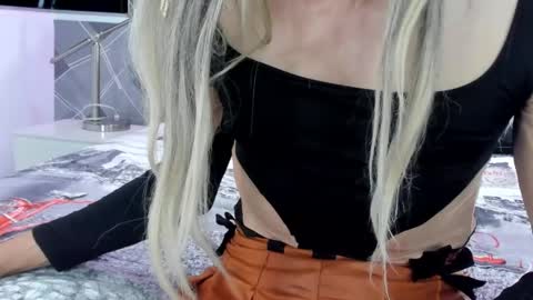 Snapshot of shantala_nastasiia chatting on 06-05-26, 06:52 shantala nastasiia online show from 06-05-26, 06:52
