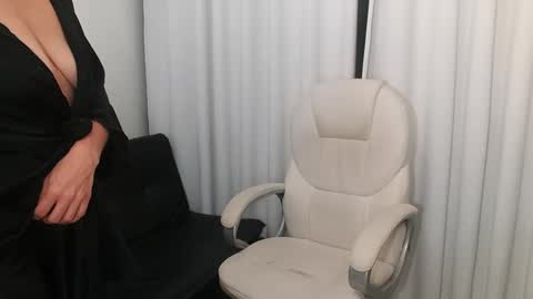 shantal online show from 02-11-25, 12:06